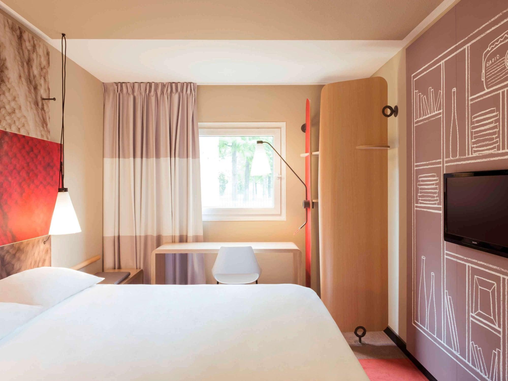Ibis Paris Parc Des Expositions Hotel